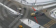 Движение на пересечении Дмитровского шоссе и Ильменского проезда ограничено из-за ДТП
