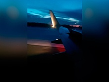 Пламя из двигателя помешало вылететь самолету из Тюмени в Ереван