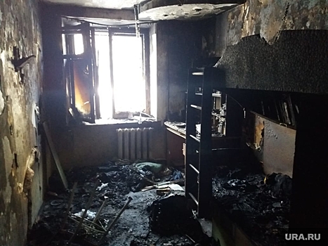 Пермское СУ СК выясняет причину гибели двух людей в сгоревшей квартире