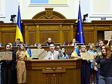 Тайные отряды СБУ и ГУР: Зеленский опасается, что за его спиной зреет заговор