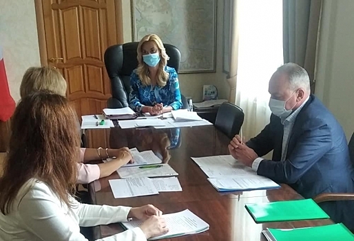 Министр здравоохранения Омской области Ирина Солдатова встретилась с представителями «Национального ...