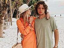 Жена Панарина об отдыхе в Мексике: «Нас обокрали. Из сейфа в отеле украли серьгу и карточку кредитную»