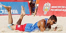 Стояновский и Красильников пробились в полуфинал ЧМ по пляжному волейболу