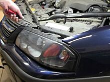 Эксперты назвали главные ошибки при замене ламп в автомобильных фарах