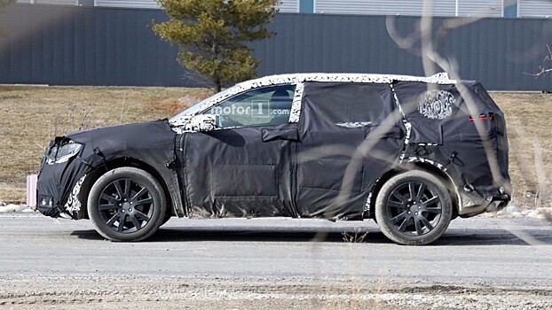 Acura RDX в новом кузове станет заметно крупнее (Фото)
