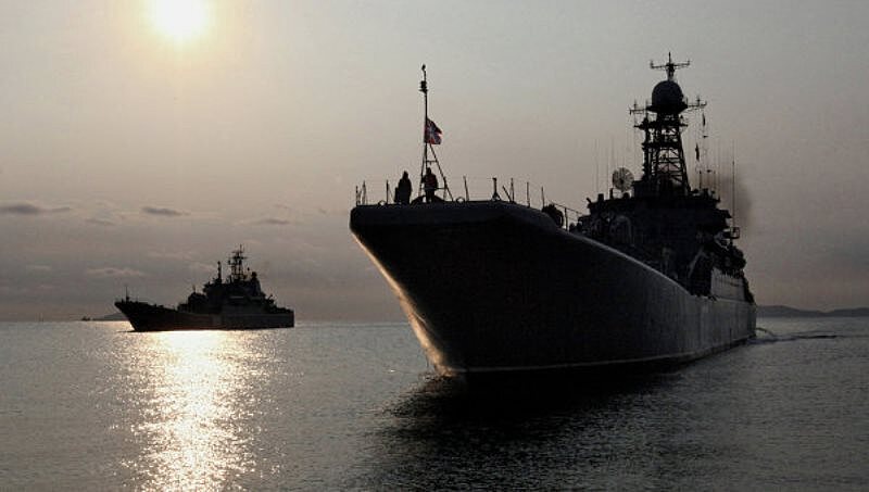 Более 80 кораблей отметят День ВМФ в море