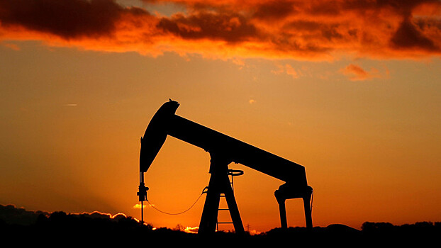 Мировые цены на нефть растут
