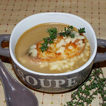 Луковый суп - французский вариант пережить вчерашнее застолье