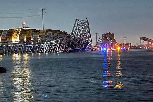 В Балтиморе успели перекрыть въезд на мост перед его обрушением и спасти жизни