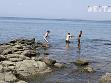 Минус один: ещё один популярный пляж Владивостока запретили для купания