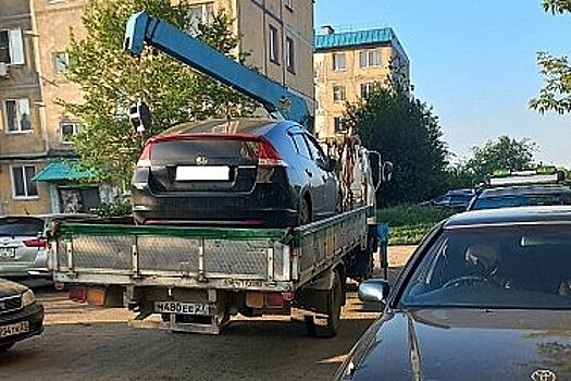 Машины арестовывают в Хабаровском крае из-за долгов за электроэнергию и отопление