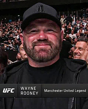 Уэйн Руни посетил турнир UFC 304 в Манчестере
