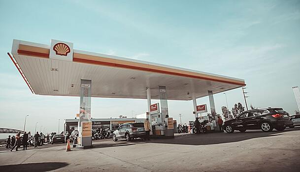 Цены на бензин и дизель начали снижаться