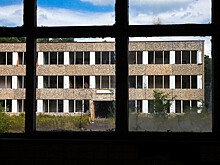 В Балаково 14-летняя девочка получила травмы, упав с высоты в недострое