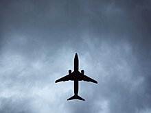 Полеты гражданских самолетов над Украиной ограничили из-за возможных угроз
