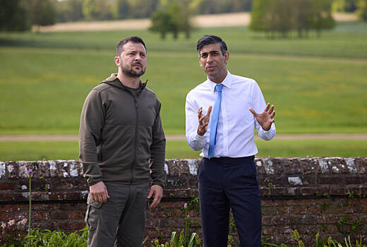 Guardian: Зеленский и Сунак обсудили создание «коалиции по истребителям»