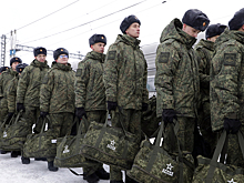 Более 180 новобранцев отправили с вокзала Новосибирск-Главный в Москву