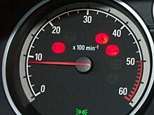 Почему езда на низких оборотах вредна для машины?