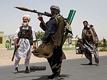 Чиновники не успели улететь из захваченного талибами города и лишились Ми-17