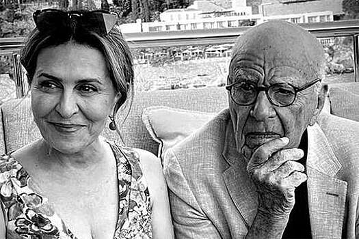 92-летний медиамагнат Мердок объявил о помолвке с экс-тещей Абрамовича Жуковой