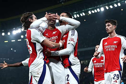 «Арсенал» и «Тоттенхэм» могут побороться за нападающего «Фейеноорда» — Calciomercato