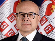 Премьер-министр Сербии ушел в отставку