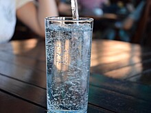 Немецкие ученые рассказали, как стакан воды натощак влияет на здоровье