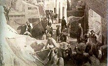 День в истории: премьера поэмы "Прометей", появление таксофонов и раскопки города Помпеи
