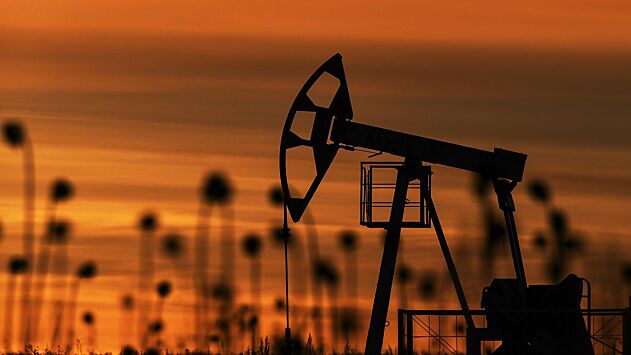 Цена нефти Brent превысила $89 за баррель впервые с 23 ноября