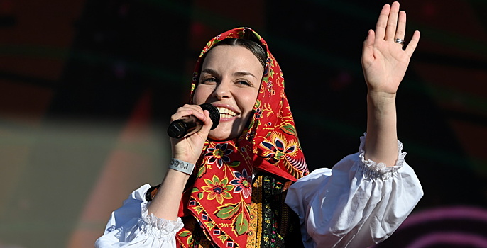 В Екатеринбурге внезапно отменили концерт певицы-патриотки