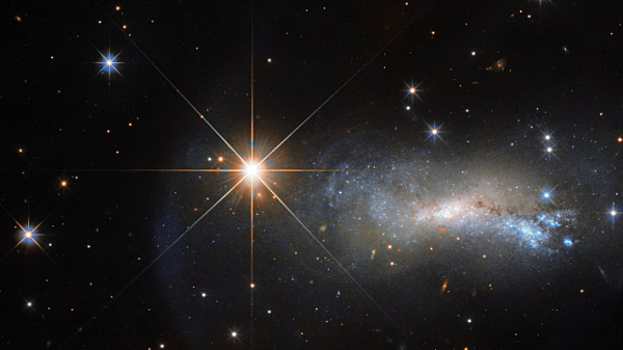 «Мертвая» галактика попала в объектив телескопа NASA