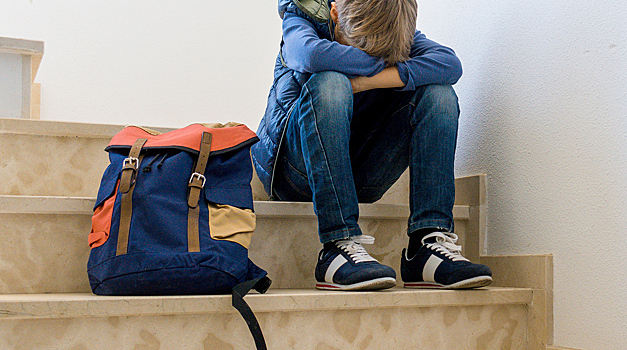 Психолог: недолюбленные дети чаще прогуливают школу