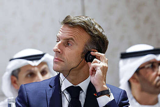 Во Франции рассказали о планах Макрона отправить премьера в отставку