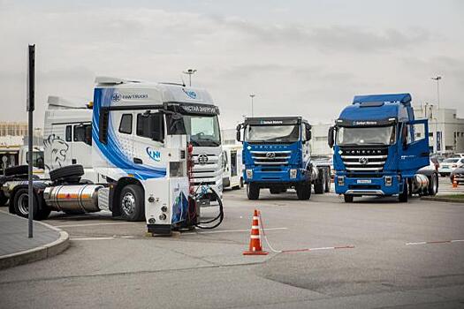 Бесплатная уличная выставка инновационного транспорта пройдет в Санкт-Петербурге в рамках Международного форума «СПГ: Экономика. Технологии. Решения»