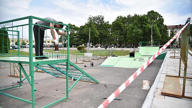 Красный - цвет движения: в Вологде обновляют скейтпарк в центре города