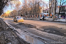 В мэрии Екатеринбурга пообещали разобраться с "движением почв" на Первомайской