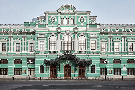 БДТ в Петербурге перенес запланированные на май спектакли на сентябрь и октябрь