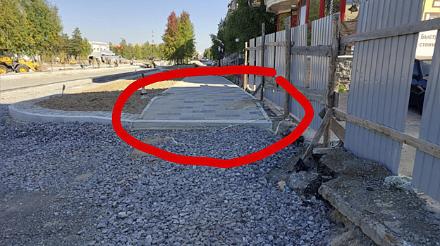 Жители Ноябрьска пожаловались на крутые склоны на тротуарах