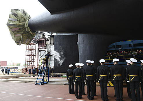 В Северодвинске на воду спущен атомный подводный ракетный крейсер «Красноярск»