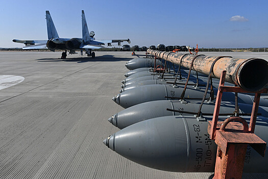 Российские военные бомбами ФАБ ударили по пунктам дислокации ВСУ