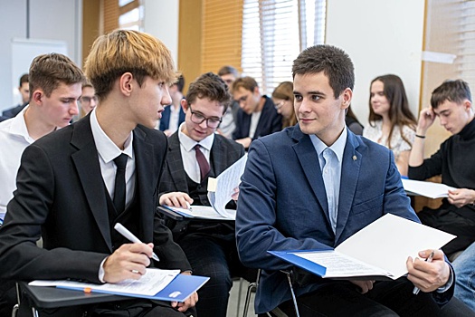 Омская программа подготовки кадров для нефтепереработки удостоена высшей оценки федеральных экспертов