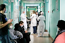 В регионе РФ приостановили прием в поликлиниках