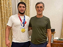 Олимпийский чемпион удалил информацию о миллионе долларов от депутата