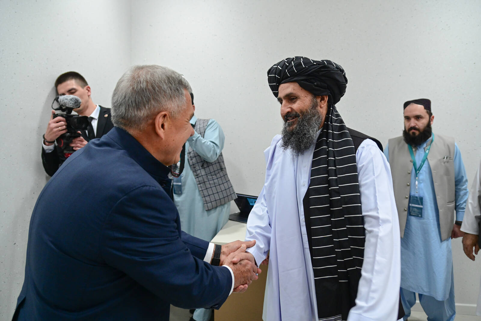 Талибы и Татарстан обсудили совместные проекты и гуманитарное сотрудничество в Казани