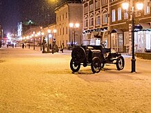 Ретроавтомобиль снова установят на Спасской после ремонта