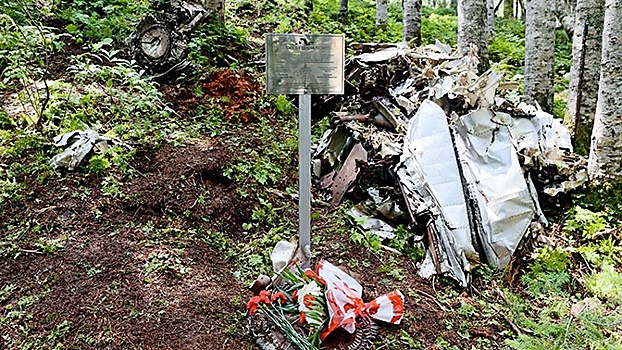 Сахалинские туристы обнаружили фрагмент МиГ-17, разбившегося в 1954 году