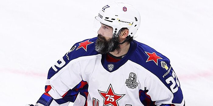 Тренер ЦСКА Федоров не знает, продолжит ли карьеру Александр Попов