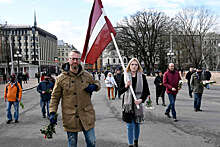 Delfi: в Риге проходит шествие в память о латышских легионерах СС