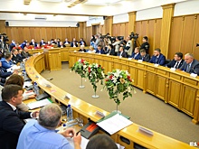 Депутаты запретили администрации создавать свой медиахолдинг и строить музей тыла. Слишком дорого