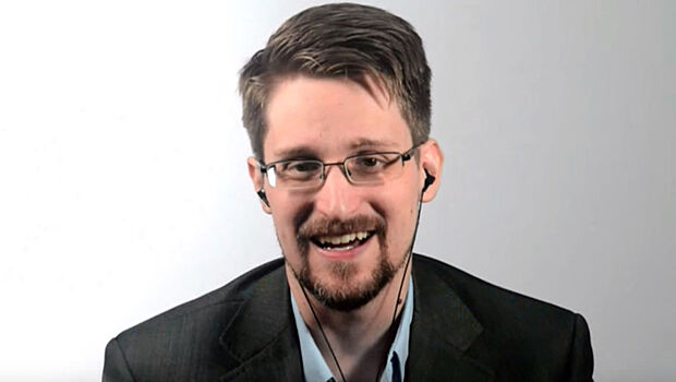 Сноуден: через пять лет Цукерберг будет владеть вашими глазами